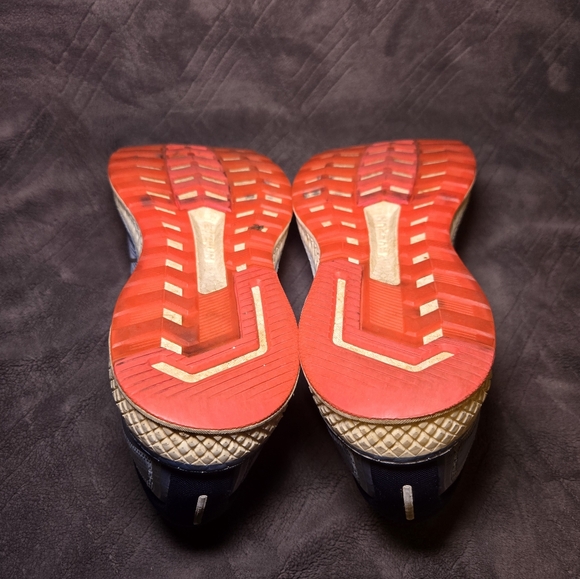 Saucony Triumph ISO Running Shoes Womens Sz 11 Athletic Sneakers Trainers Blue. - Picture 8 of 9